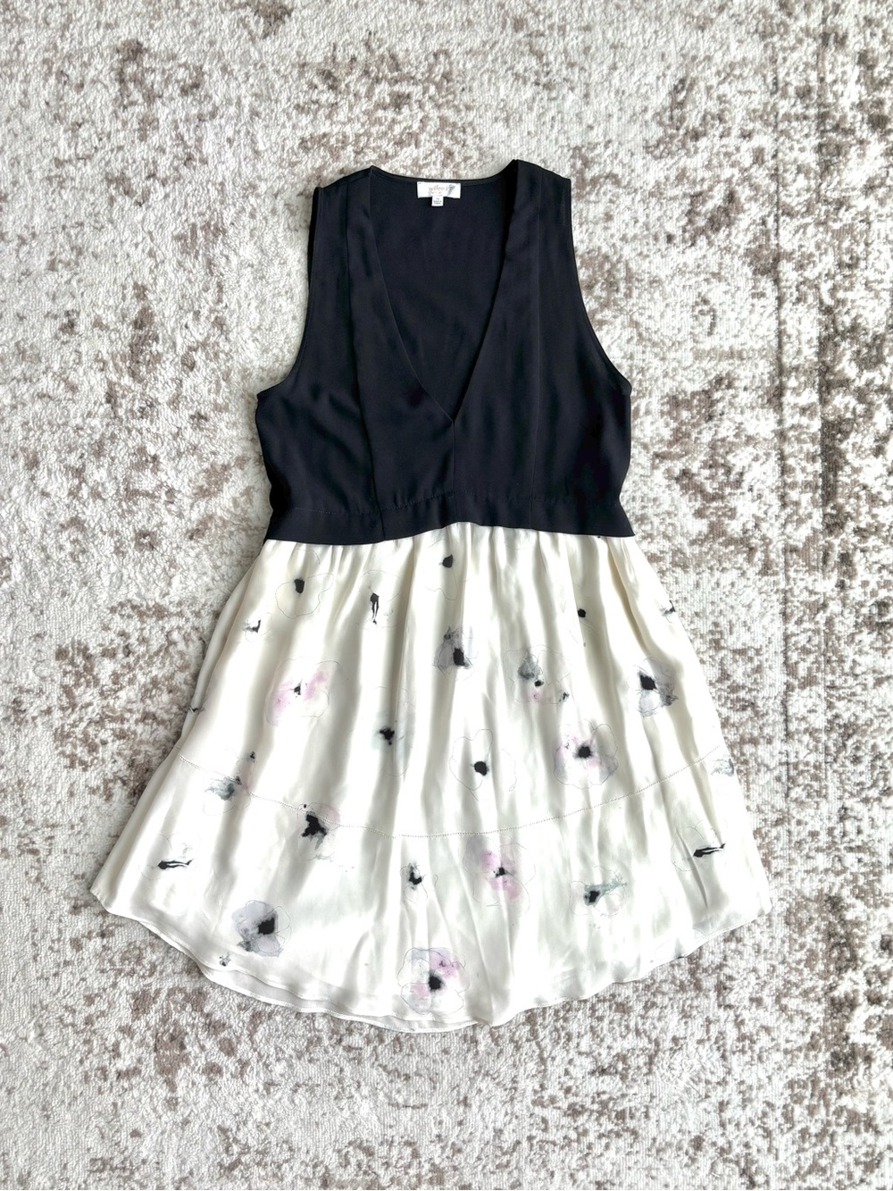 Wilfred Aritzia Silk Vignette Black And White Floral Mini Dress